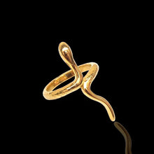 Load image into Gallery viewer, Queen Cobra Ring
